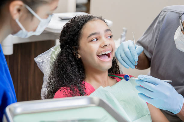 Best Cracked Tooth Emergency Dentist  in Stevensville, MD